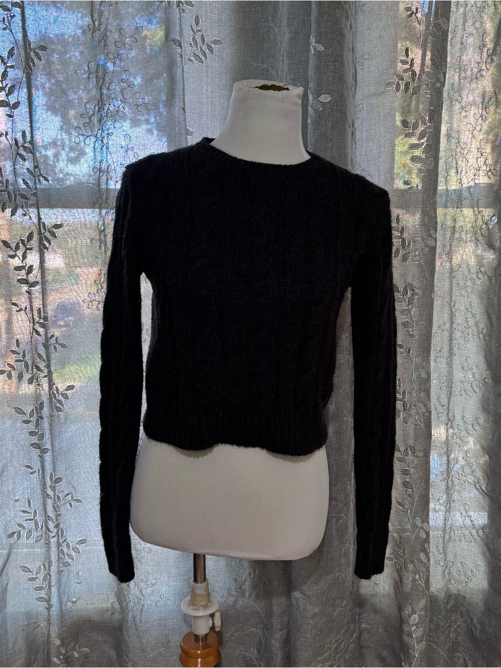 Vintage Y2K GAS great American sweater co Black Cable-Knit Crew Sweater